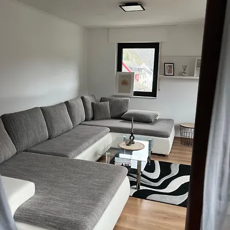 公寓 Malerisch Im Tal Der Loreley *